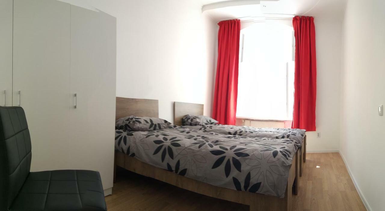 Modern Apartment In Lviv Historic Centre Exterior photo